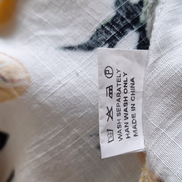 Kimilily lemon Floral Dress Size Med - Picture 8 of 8